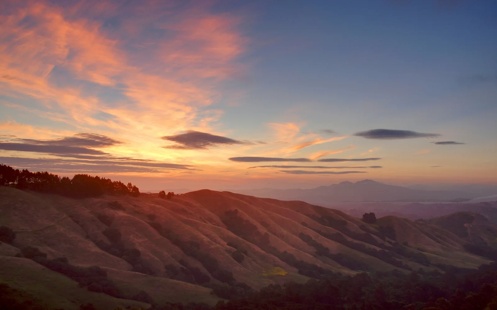 Sunrise landscape view of the East Bay area and hills